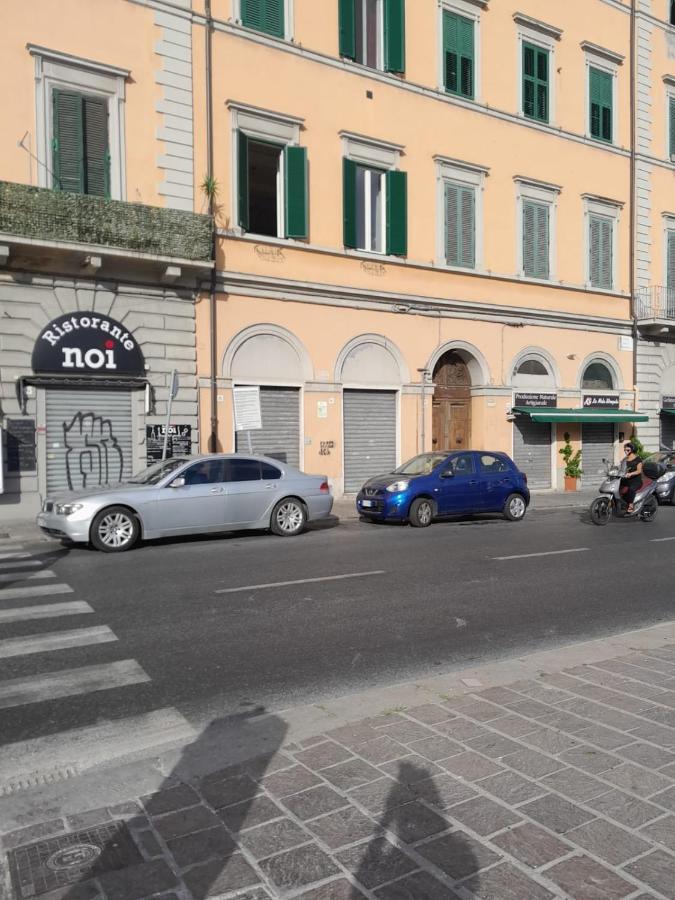 Casa Di Federica Camera Con Bagno Privato Esterno Livorno Eksteriør bilde